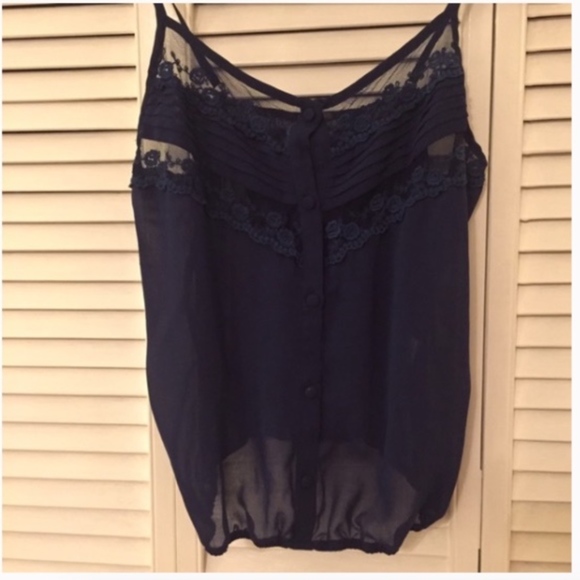 Blue Lace and Chiffon Tank - Picture 5 of 5